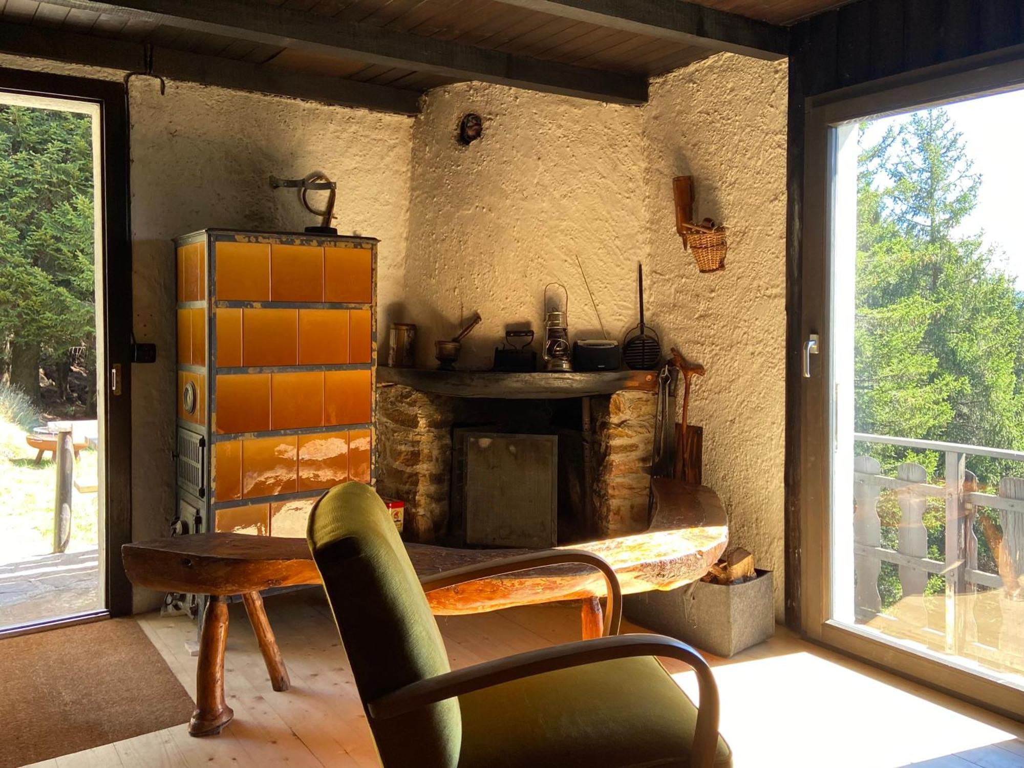 Do-Minus Boutique Home & Private Spa Ca Pedrot Mountain Cottage Monte Carasso Exterior photo